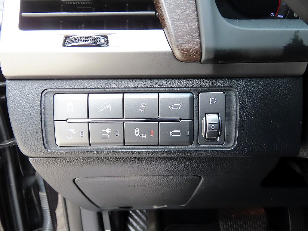 Ssangyong Rexton - Vista 11