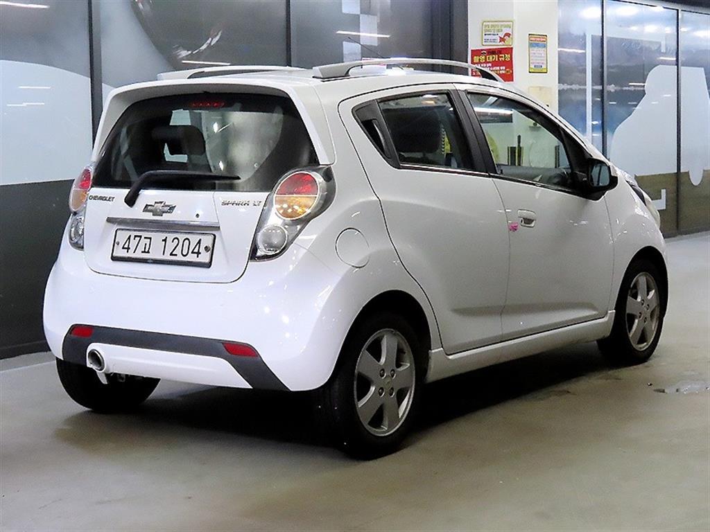 Chevrolet Spark - Vista 4