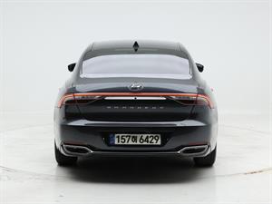 HYUNDAI Grandeur - Vista 10