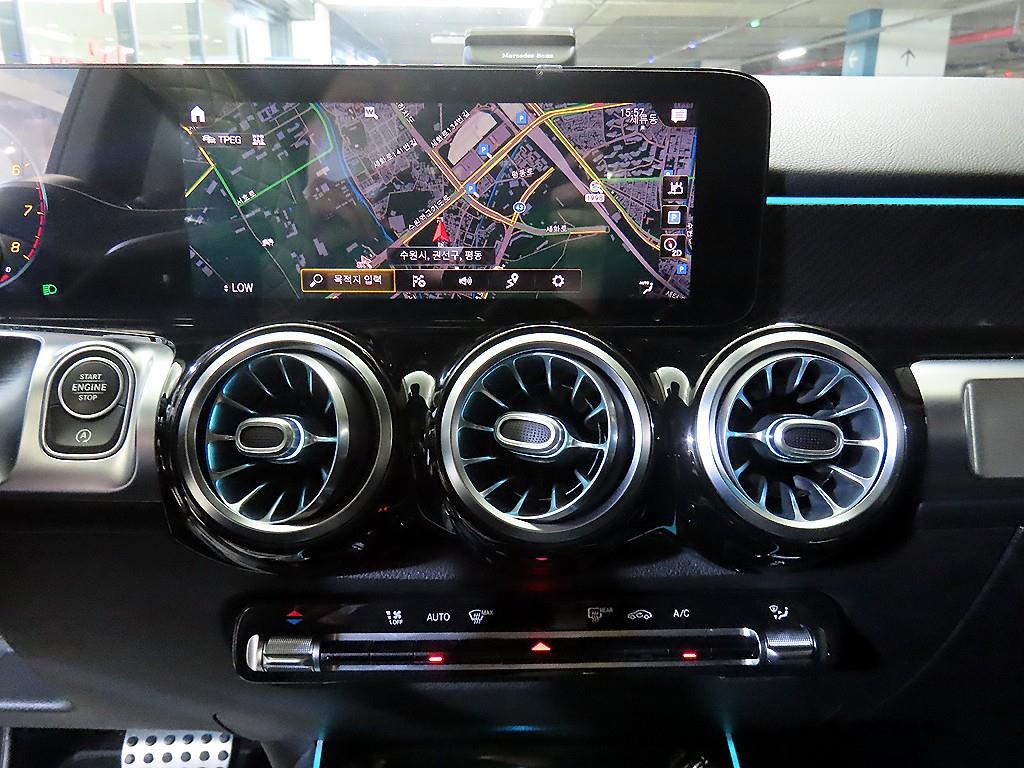 Mercedes Benz GLB Class - Vista 11