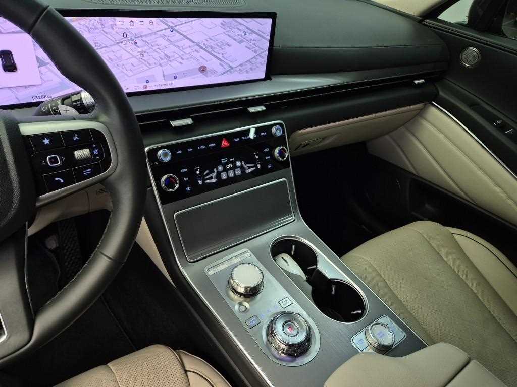 Genesis GV80 - Vista 10
