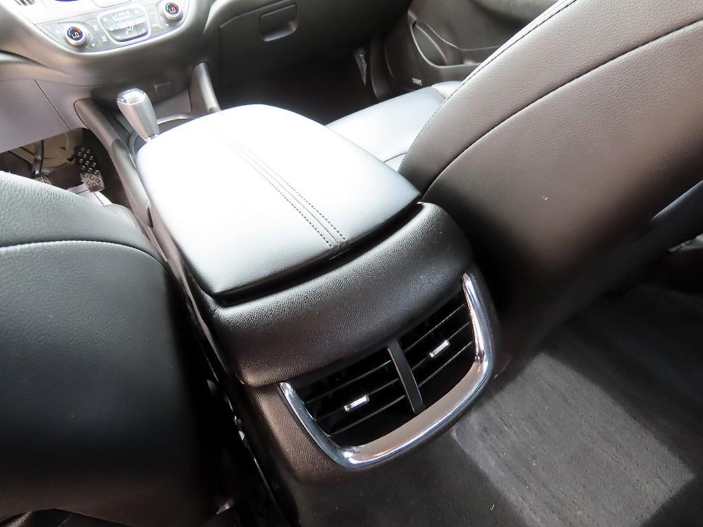 Chevrolet Malibu 2017 Gris - Importación desde Corea - HF Imports Iquique - Foto 18