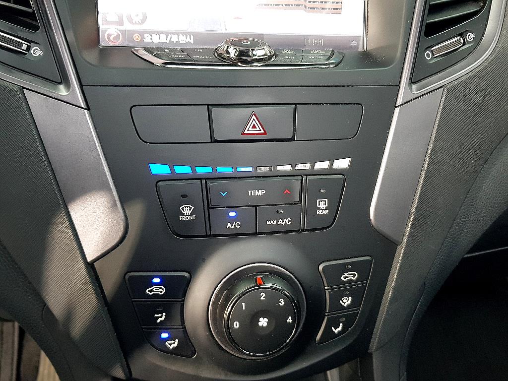 HYUNDAI Santa Fe - Vista 11