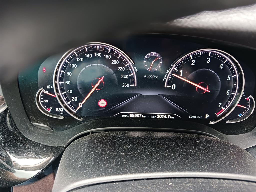 BMW 5 Series - Vista 8