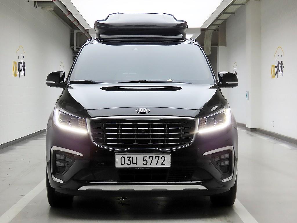KIA Carnival - Vista 2