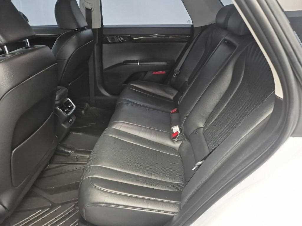 HYUNDAI Grandeur - Vista 12