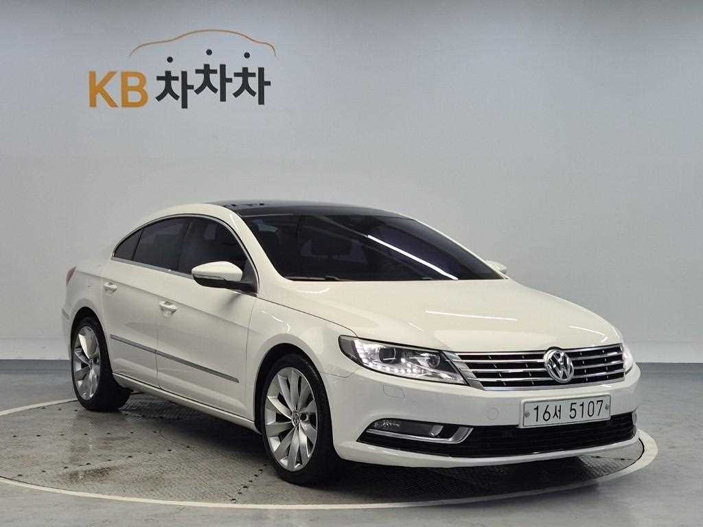 Volkswagen CC - Vista 4