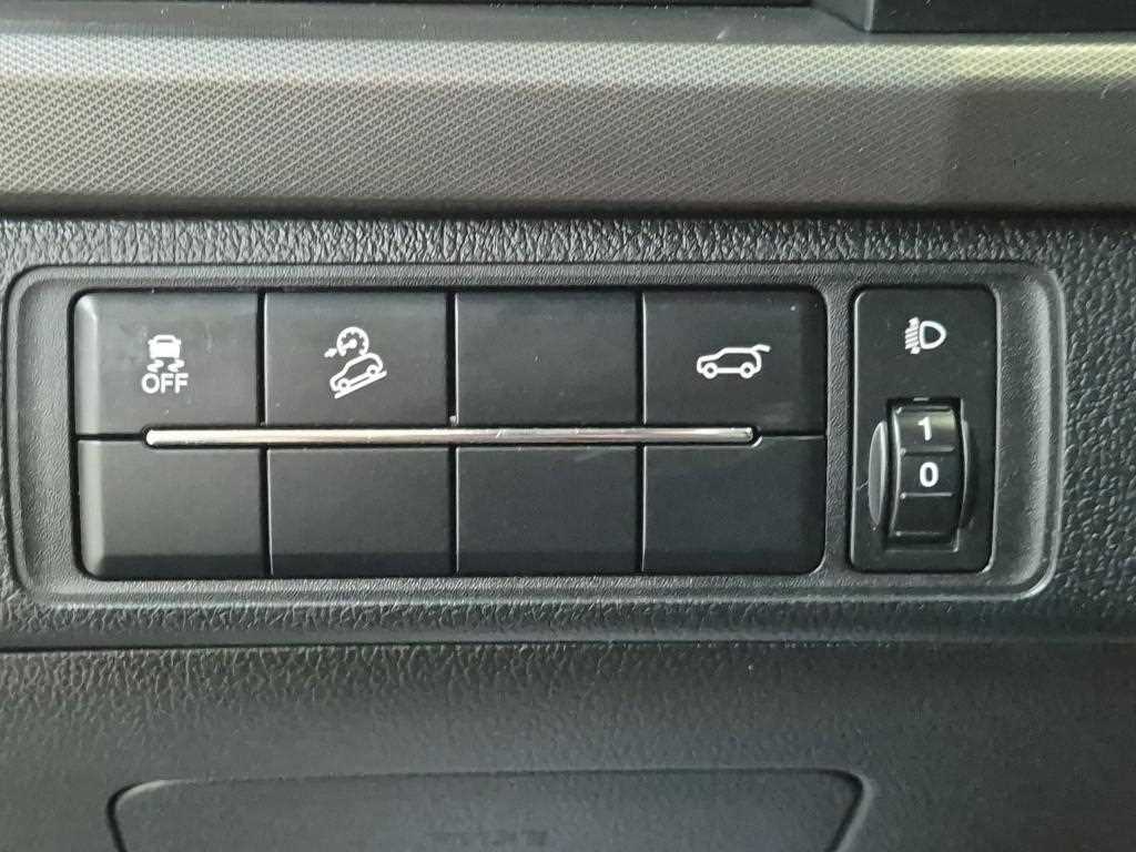 Ssangyong Rexton 2025 Gris - Importación desde Corea - HF Imports Iquique - Foto 17