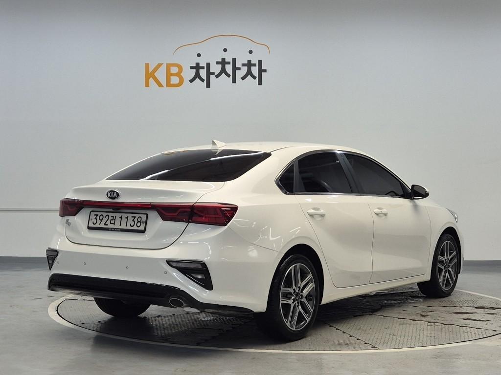 KIA K3 - Vista 3