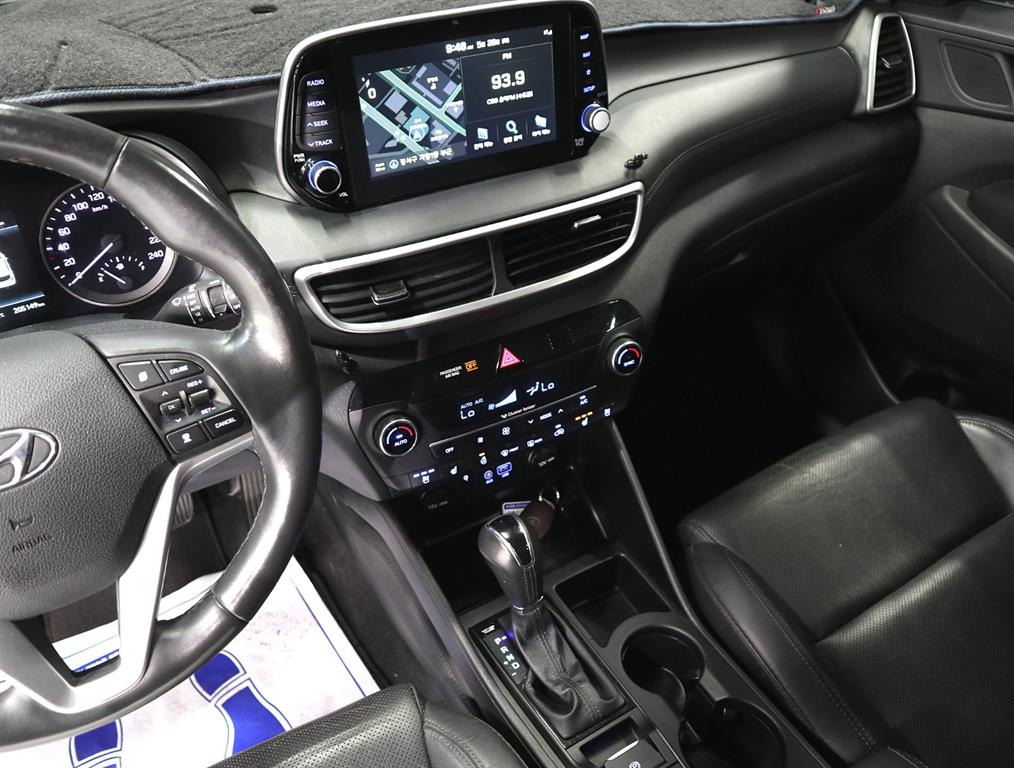 HYUNDAI Tucson - Vista 9