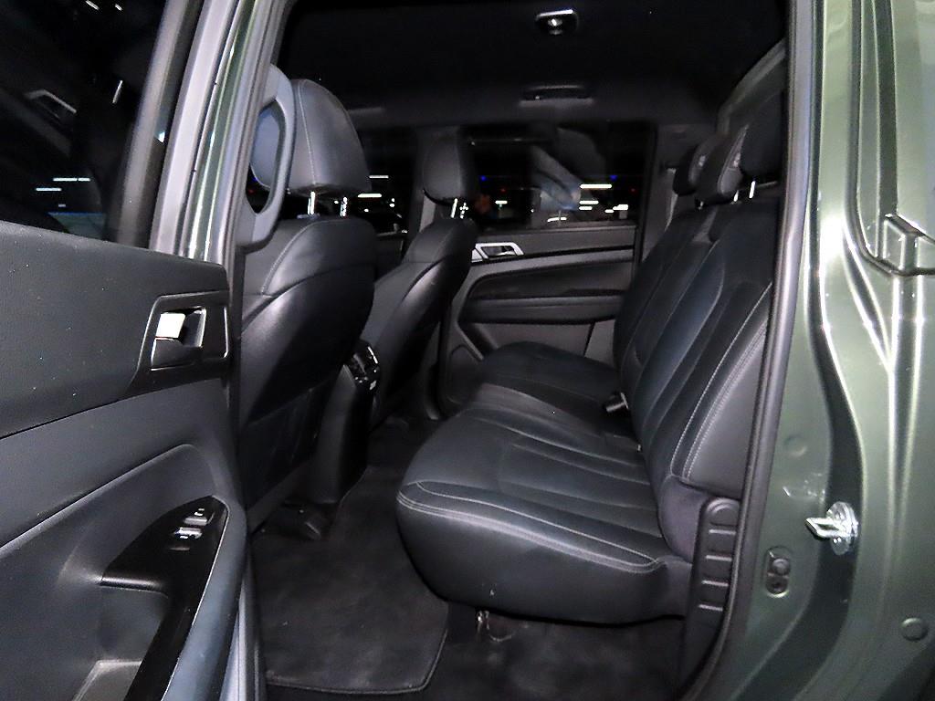 Ssangyong Rexton - Vista 7