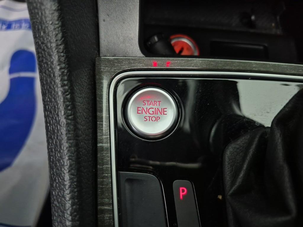 Volkswagen Passat 2018 Blanco - Importación desde Corea - HF Imports Iquique - Foto 16