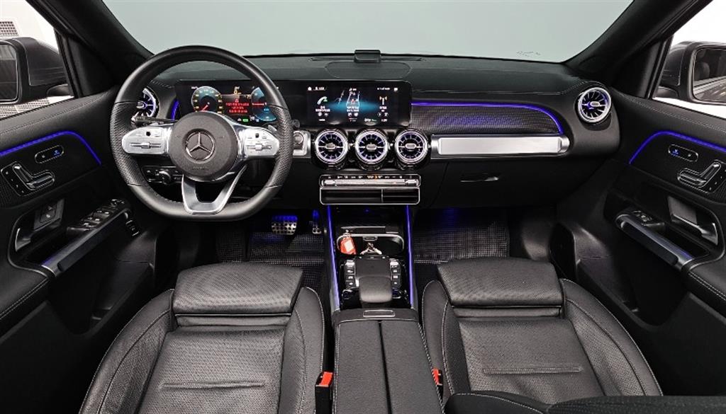 Mercedes Benz EQB - Vista 10