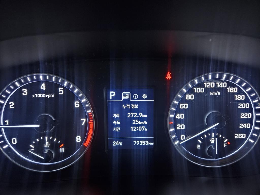 HYUNDAI Sonata - Vista 5