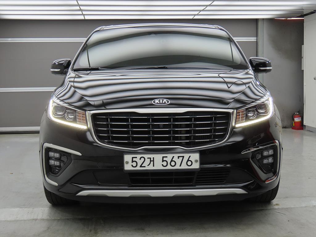 KIA Carnival - Vista 2