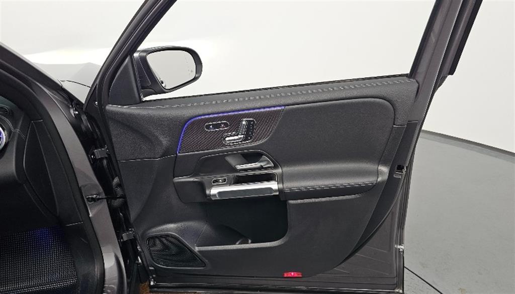 Mercedes Benz EQB 2023 Gris - Importación desde Corea - HF Imports Iquique - Foto 13
