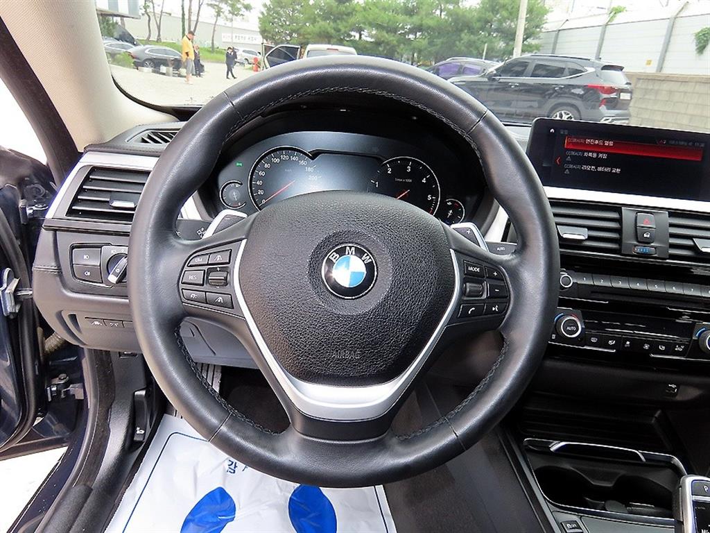 BMW 4 Series - Vista 8