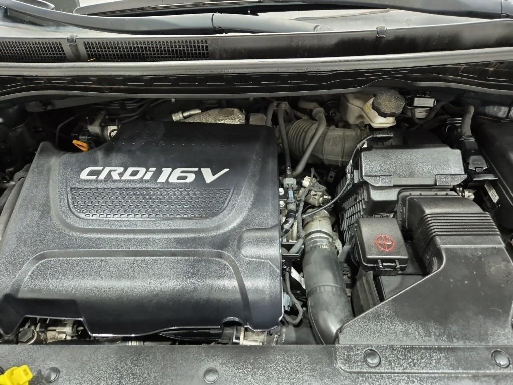 KIA Carnival - Vista 5