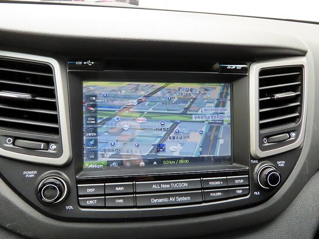 HYUNDAI Tucson - Vista 9