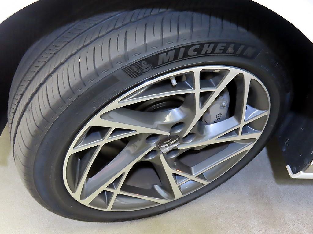 [제네시스]G90(RS4) 3.5T GDI AWD - миниатюра 20