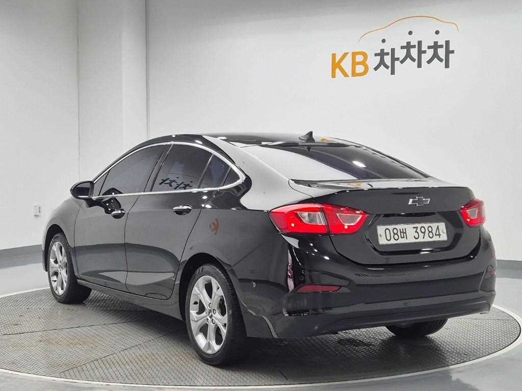Chevrolet Cruise - Vista 2