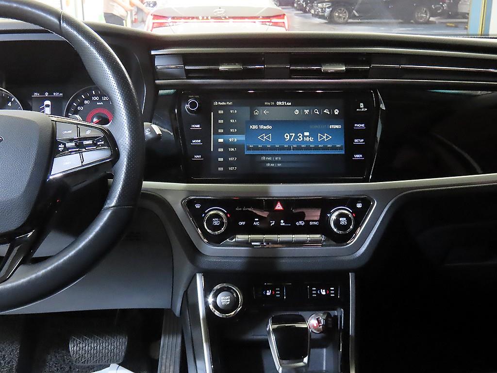 Ssangyong Korando - Vista 11