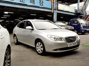 HYUNDAI Avante - Vista 4