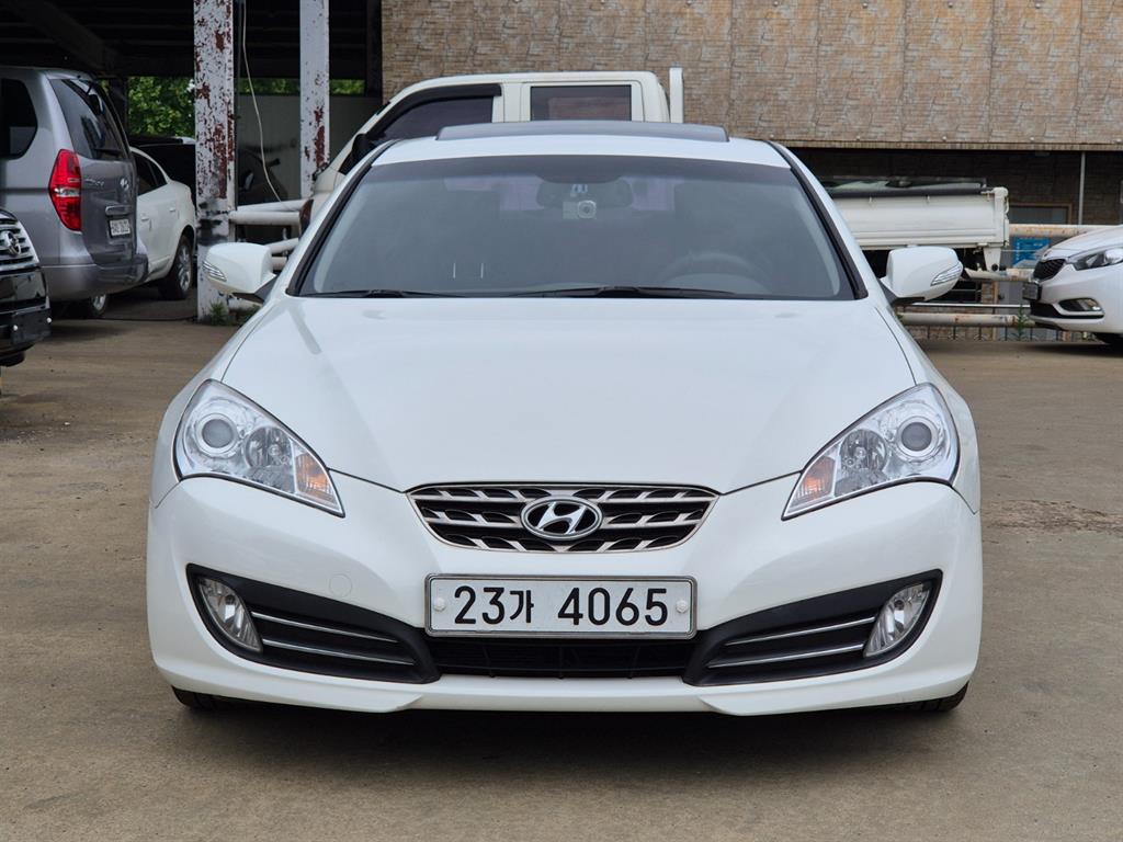 HYUNDAI Genesis 2011 Blanco - Importación desde Corea - HF Imports Iquique - Foto 1