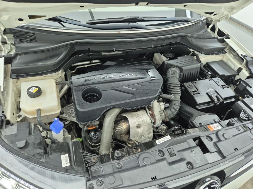 Ssangyong Tivoli - Vista 5