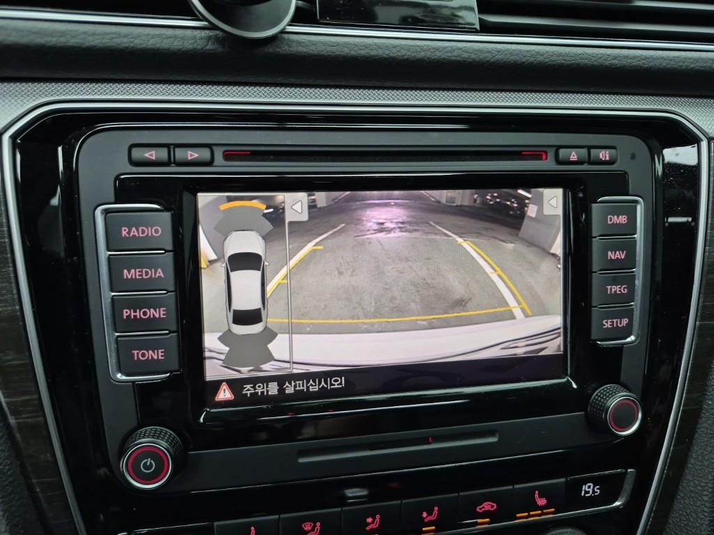 Volkswagen Passat 2018 Blanco - Importación desde Corea - HF Imports Iquique - Foto 14