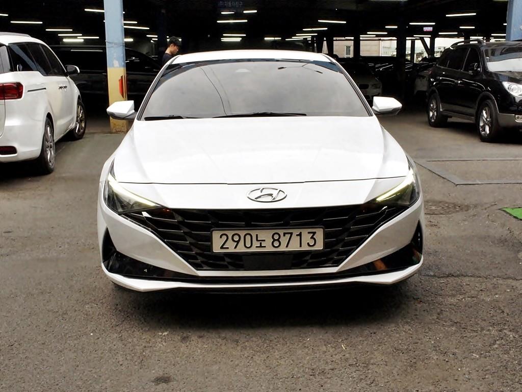 HYUNDAI Avante 2023 Blanco - Importación desde Corea - HF Imports Iquique - Foto 1