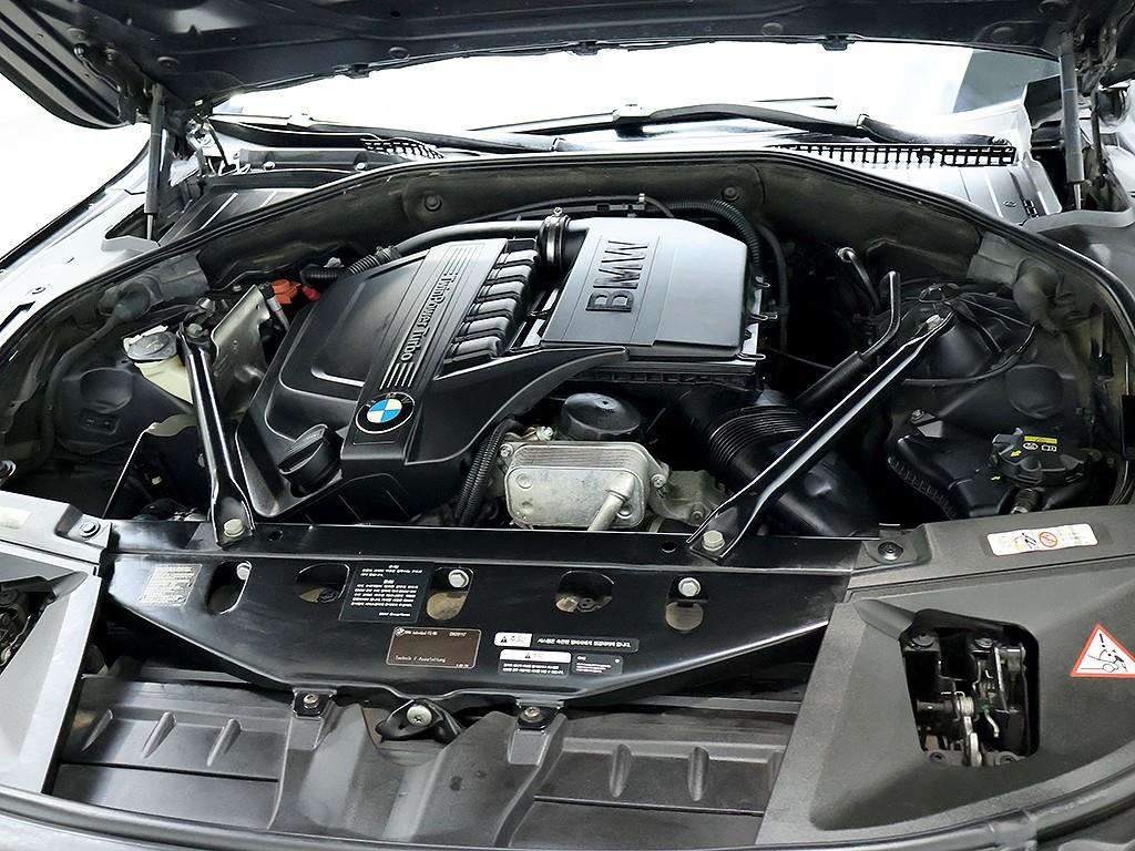 BMW 7 Series 2015 Negro - Importación desde Corea - HF Imports Iquique - Foto 7