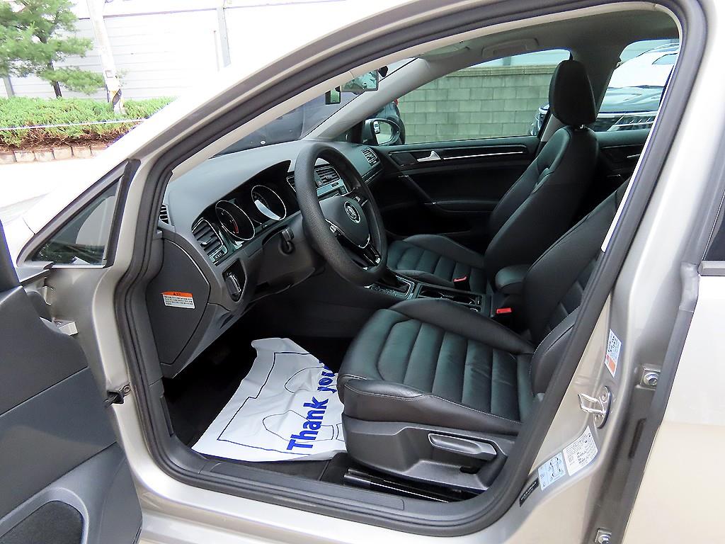Volkswagen Golf - Vista 5
