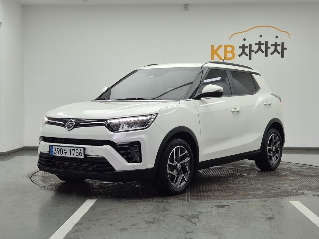 Ssangyong Tivoli 2022 Blanco - Importación desde Corea - HF Imports Iquique - Foto 1