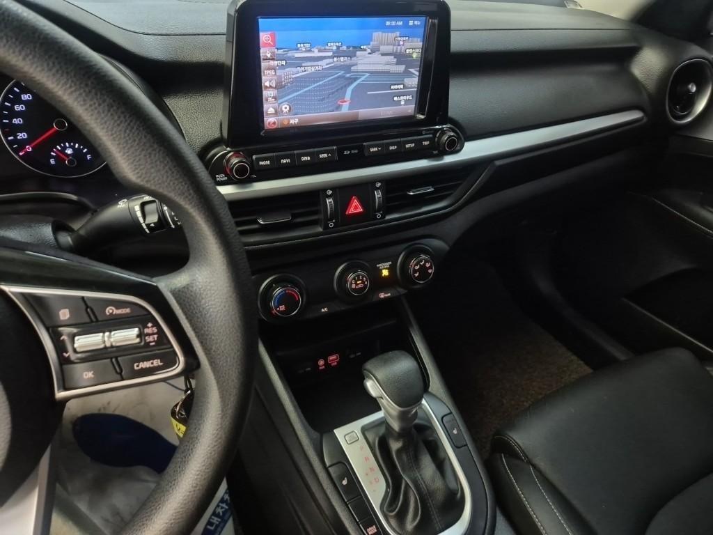KIA K3 - Vista 10