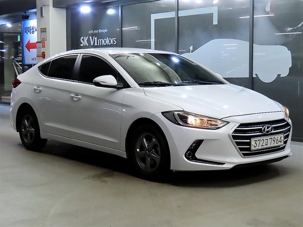 HYUNDAI Avante 2017 Blanco - Importación desde Corea - HF Imports Iquique - Foto 1