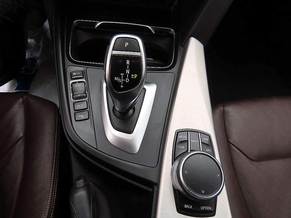 BMW 4 Series - Vista 11