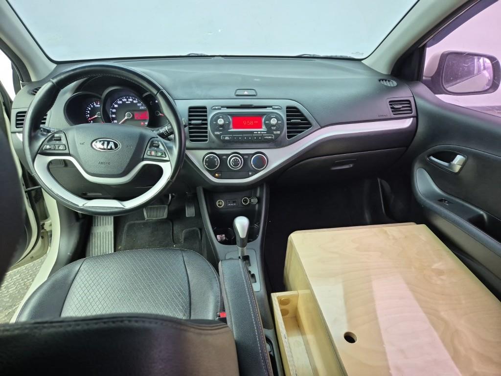 KIA Morning - Vista 5