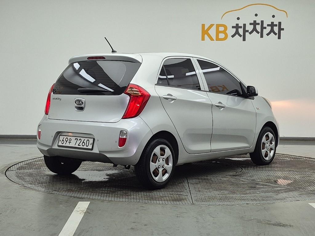 KIA Morning - Vista 4