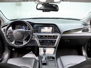 HYUNDAI Sonata - Vista 10