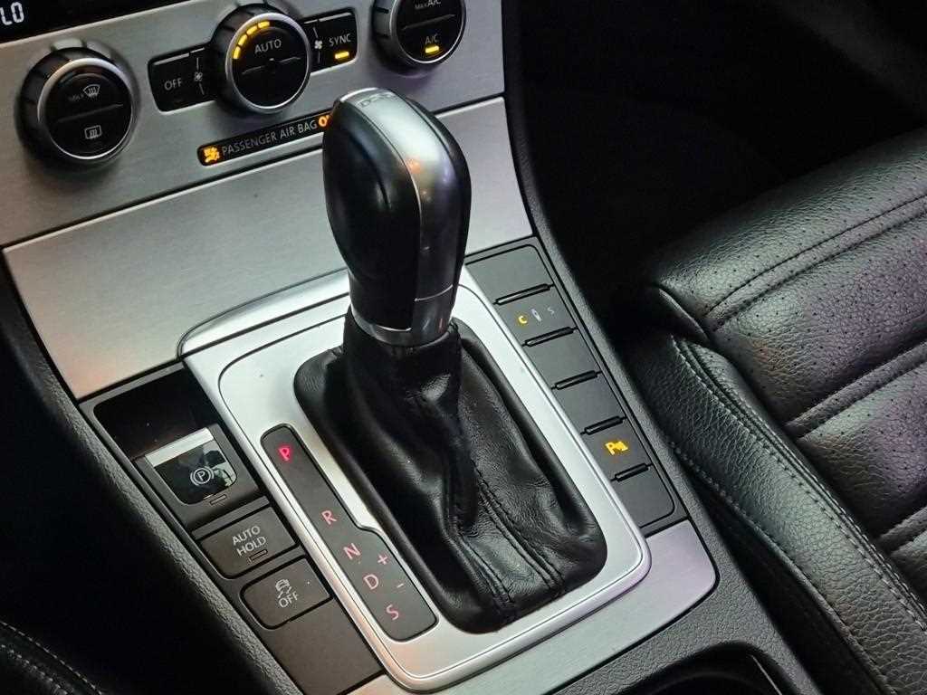 Volkswagen CC - Vista 8
