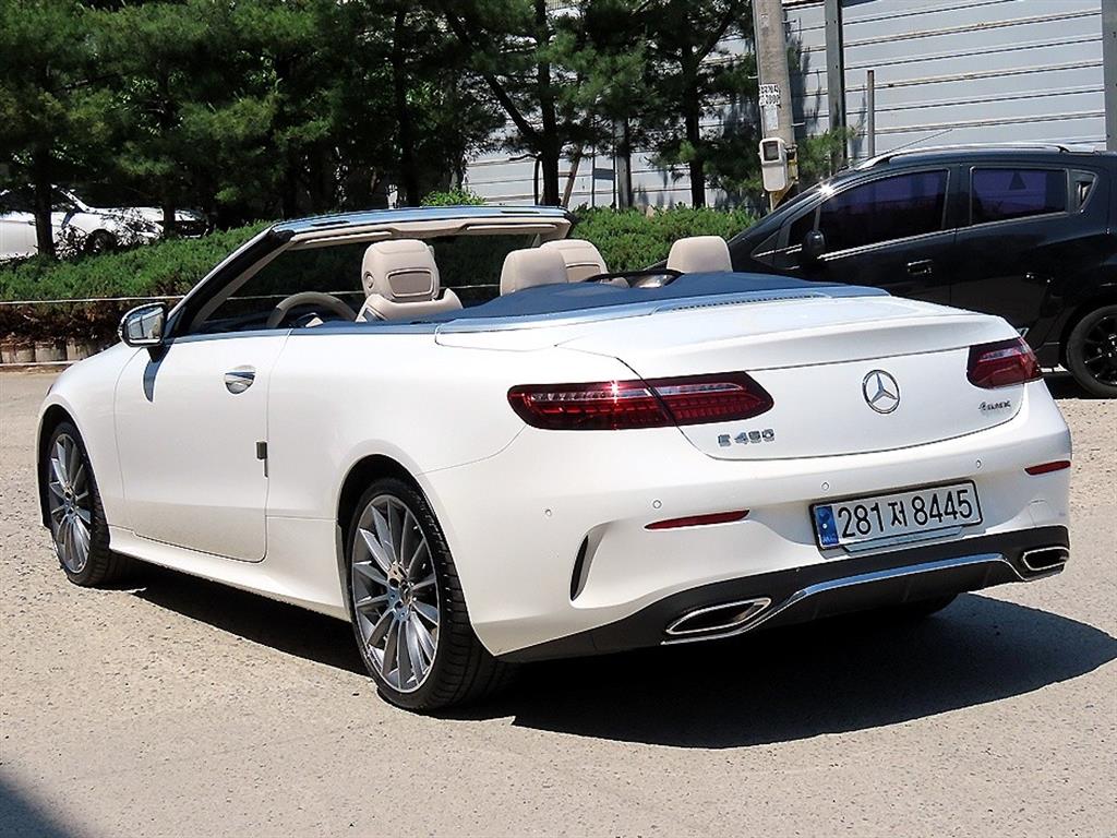 Mercedes Benz E class - Vista 7