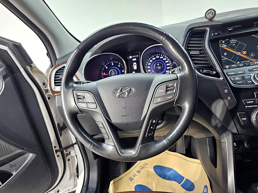 HYUNDAI Santa Fe - Vista 11