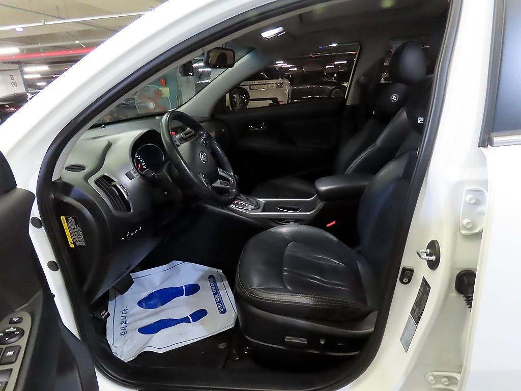 KIA Sportage - Vista 6