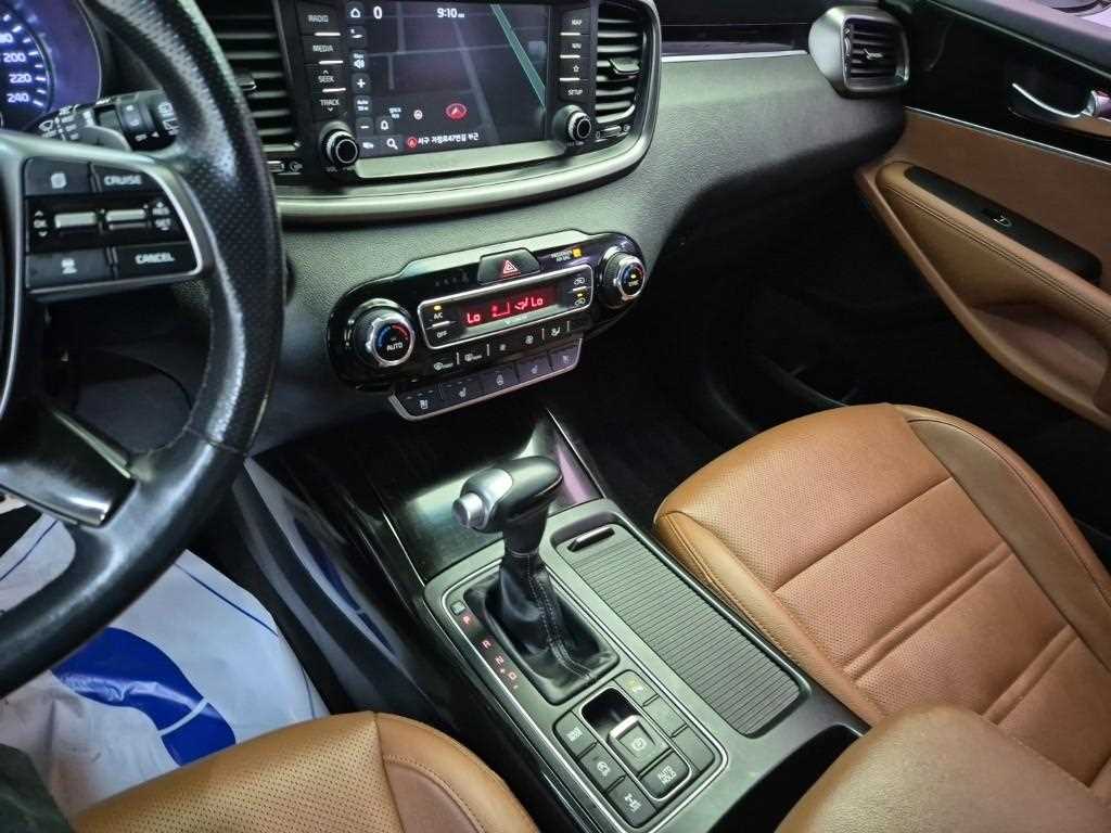 KIA Sorento - Vista 12