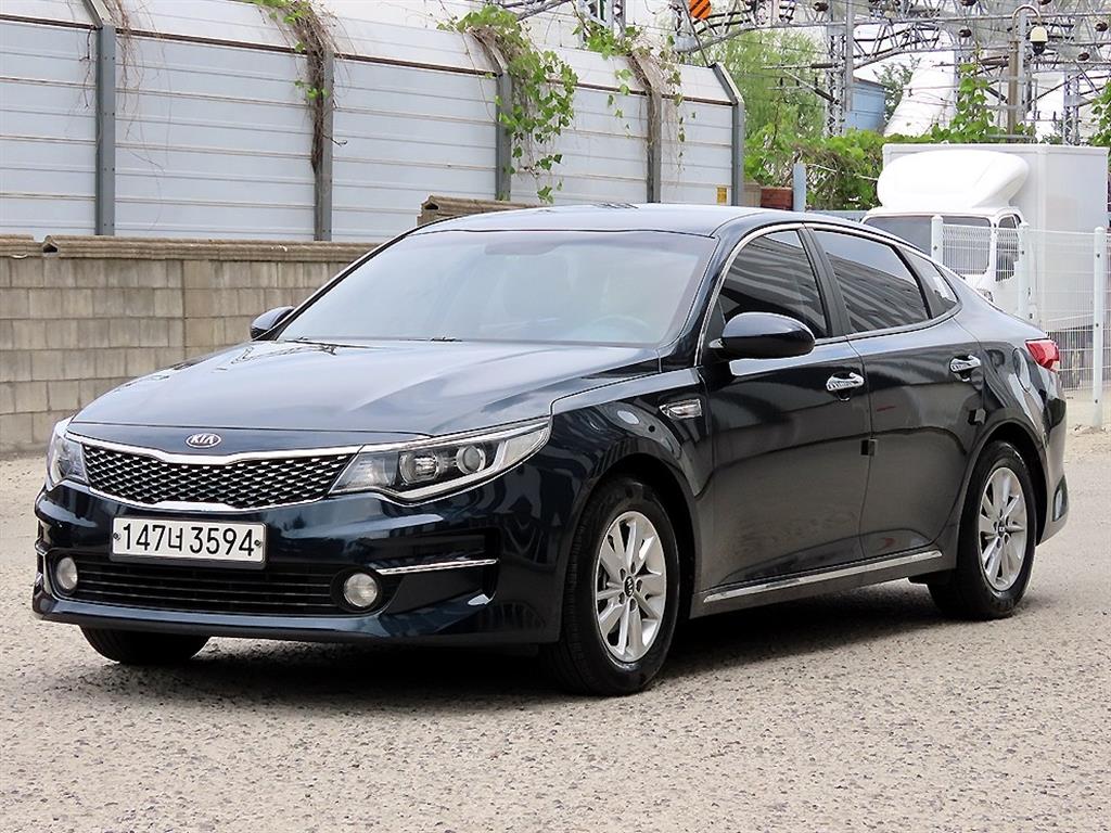 KIA K5 - Vista 2