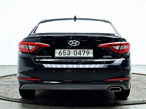 HYUNDAI Sonata - Vista 6