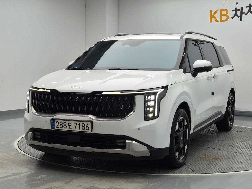 KIA Carnival 2025 Blanco - Importación desde Corea - HF Imports Iquique - Foto 1