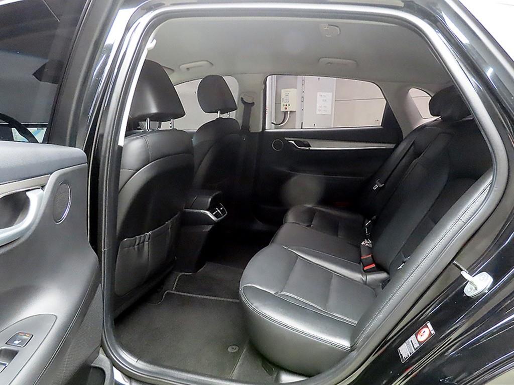 HYUNDAI Grandeur - Vista 6