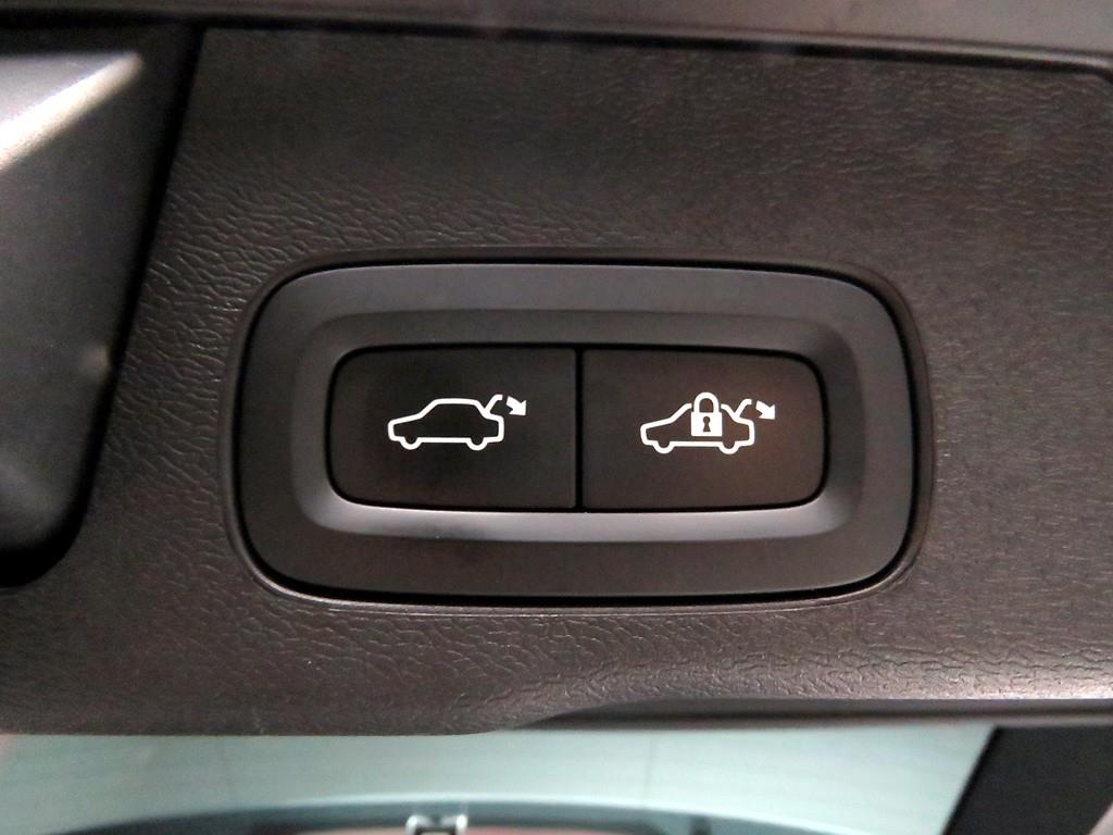 Volvo XC60 2021 Gris - Importación desde Corea - HF Imports Iquique - Foto 18